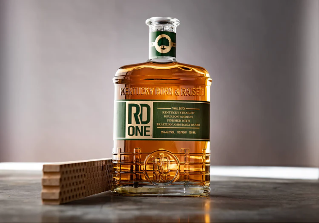 RD One Small Batch Ketucky Straight Boubon Brazilian Amburana Wood 750 ML